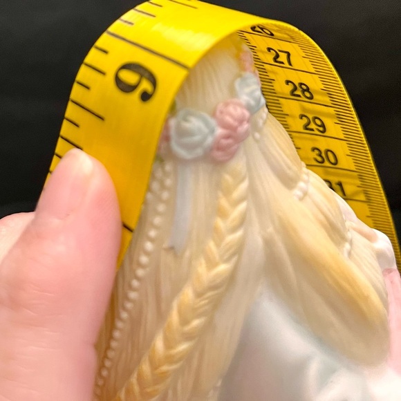 Lenox The Legendary Princesses Rapunzel Tangled Hair Fine Porcelain Demure Gift - Picture 13 of 17